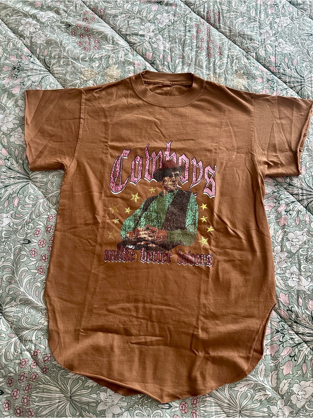 Brown Short-Sleeve Graphic Tee with Cowboy Print